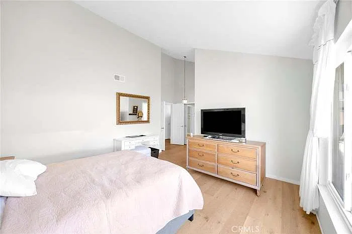 3 bed, 1530 sqft, $4,000 — Photo 3