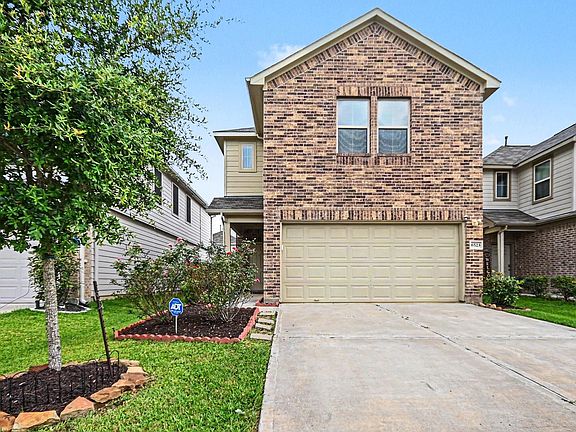 2nd image of 6523 Macroom Meadows Ln