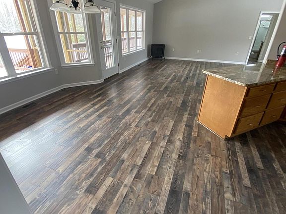 5th image of 618 Apoka Ln