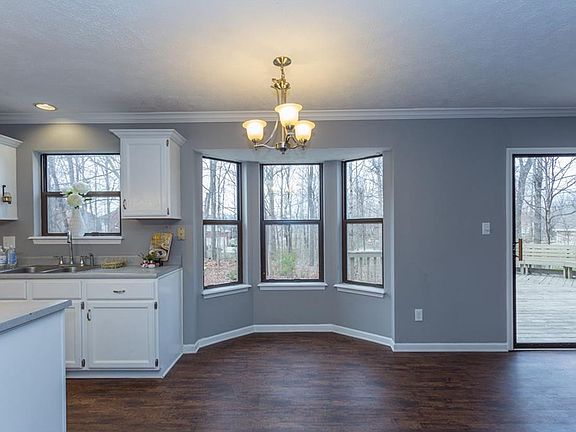 3rd image of 6960 Copper Mountain Ct