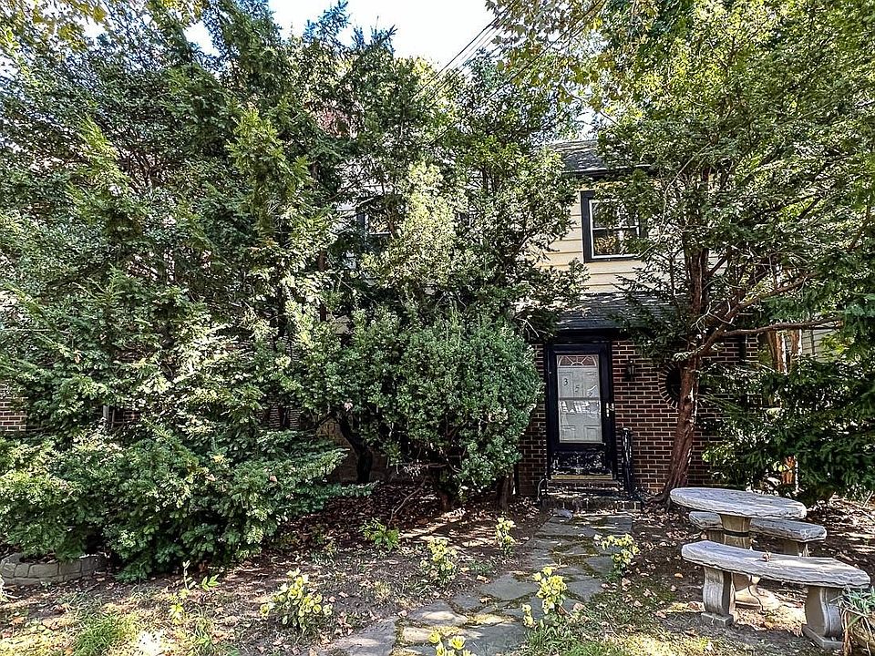 1st image of 358 Arlington Ave