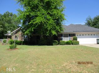979 Fox Haven Ct, Hinesville, GA 31313