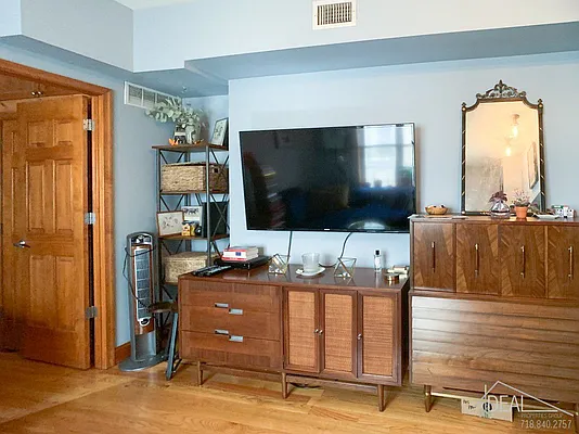 Rented by Ideal Properties Group | media 25