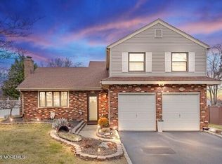 1100 Carlow Dr, Toms River, NJ 08753