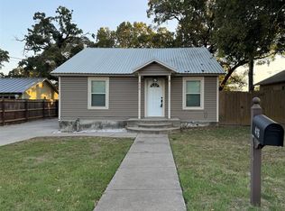 416 Eureka St, Weatherford, TX 76086