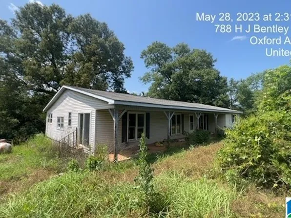 788 Bentley Pkwy #J, Oxford, AL 36203