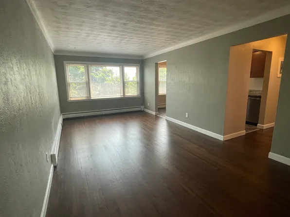 1511 7th St W APT 7, Saint Paul, MN 55102