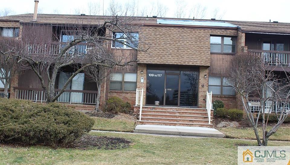 1st image of 116 Sharon Garden Ct #116