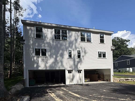 3rd image of 2 Goodridge Drive
