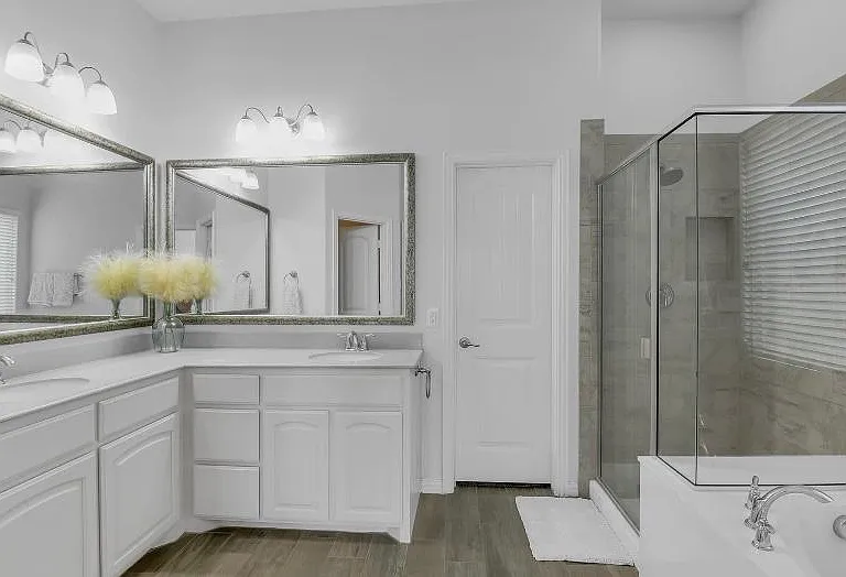 12852 Palancar Dr — Photo 15