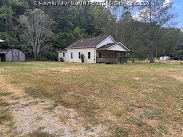 2890 Big Pigeon Rd, Procious, WV 25164