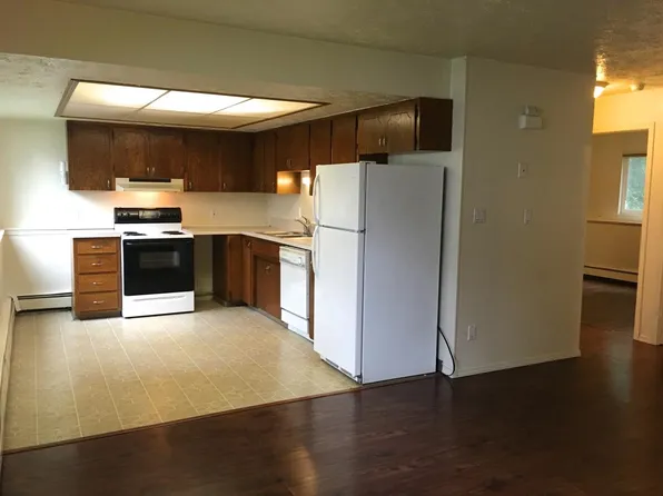 600 Lilas Pl #1, Anchorage, AK 99504