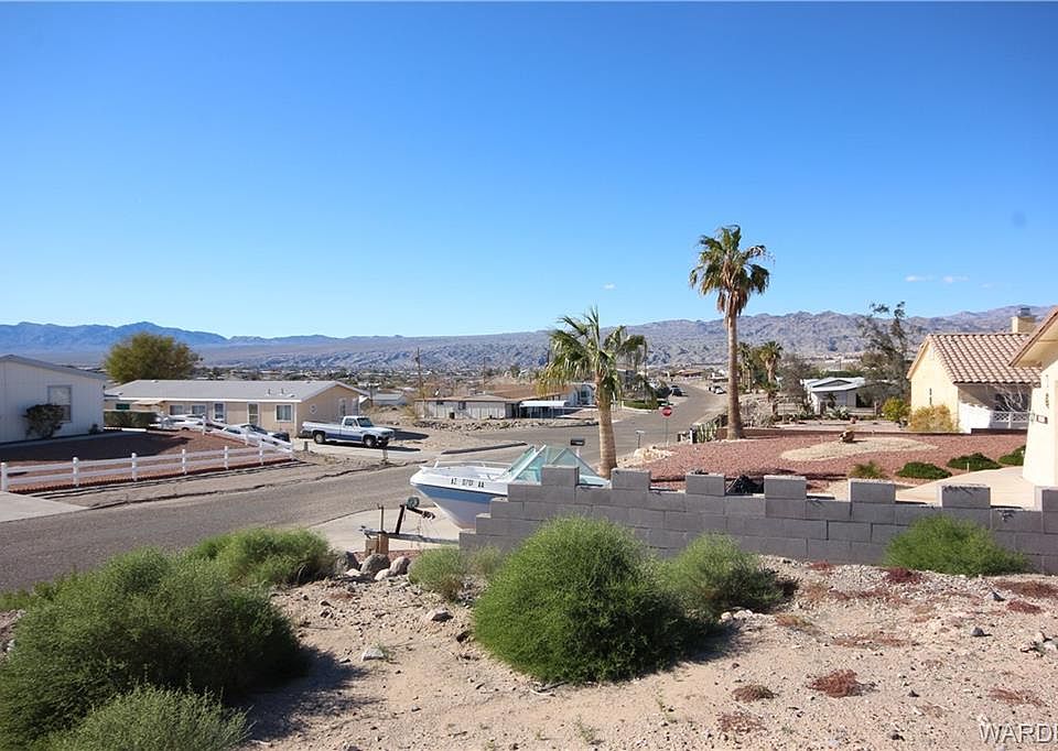 2nd image of 1945 Arena Dr