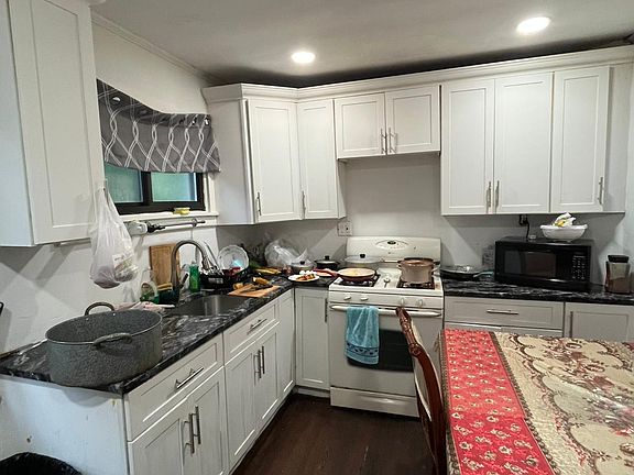 4th image of 317 Orchard Dr
