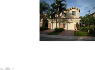 4244 Vineyard Cir, Fort Lauderdale, FL 33332