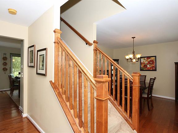 4th image of 8436 Ironside Ct