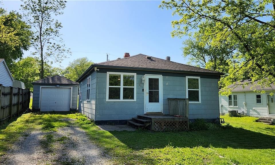 1st image of 406 Maple St