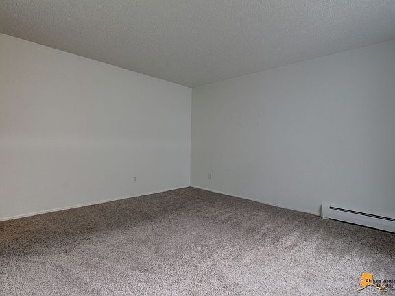 5th image of 3401 Eureka St #2A