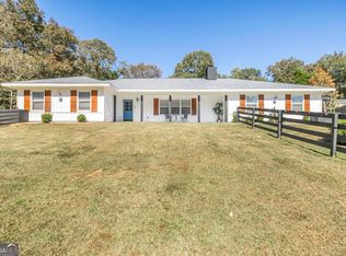 504 Pheasant Ridge Dr, Warner Robins, GA 31088