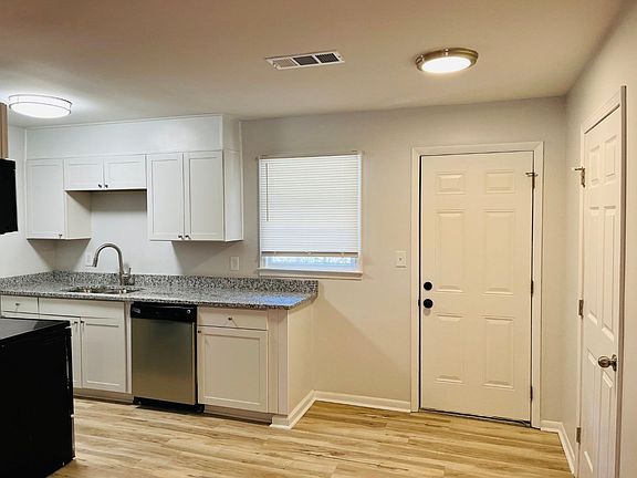 5th image of 6127 E Fayetteville Dr #6129