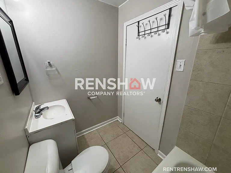 3238 Kenland Dr — Photo 9