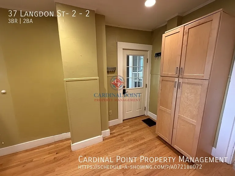 37 Langdon St #2 — Photo 15