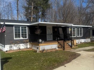 369 N Harewood Dr SW, Grand Rapids, MI