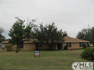 180 Dianna Dr, Graham, TX 76450