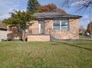 401 Anderson St, Whitby, ON L1N 3V8