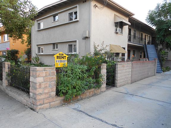 3rd image of 10864 Blix St APT E