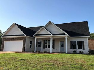 210 N Pointe Dr #274, Lagrange, GA 30241