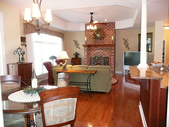   Large Open Floor Plan 