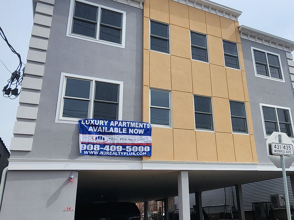 1st image of 431 Morris Ave Floor 3