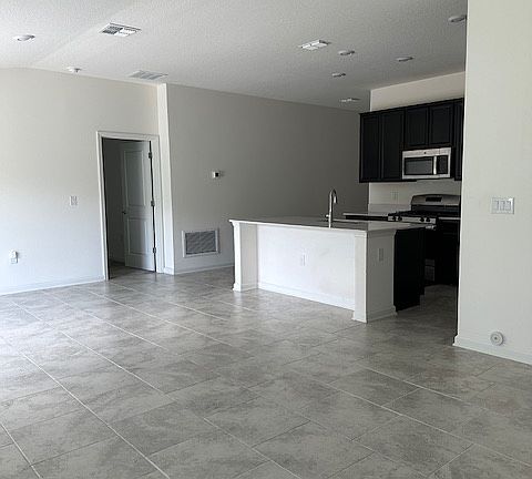 3rd image of 33576 Sky Blossom Cir