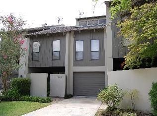 202 Tchefuncte Oaks, Mandeville, LA 70471