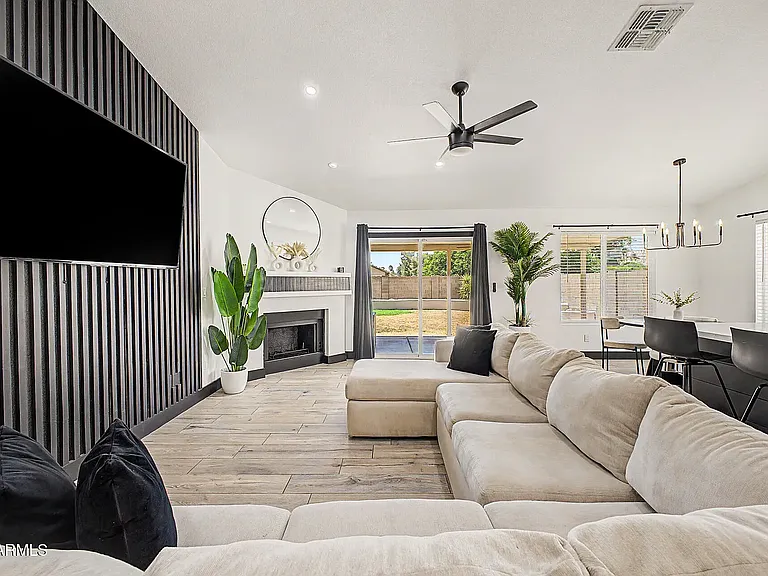 4761 W Ponderosa Ln — Photo 6