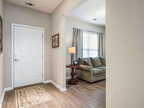 5th image of 66 Summerplace Drive