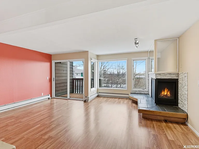 1430 Bridgeway St #13 — Photo 5