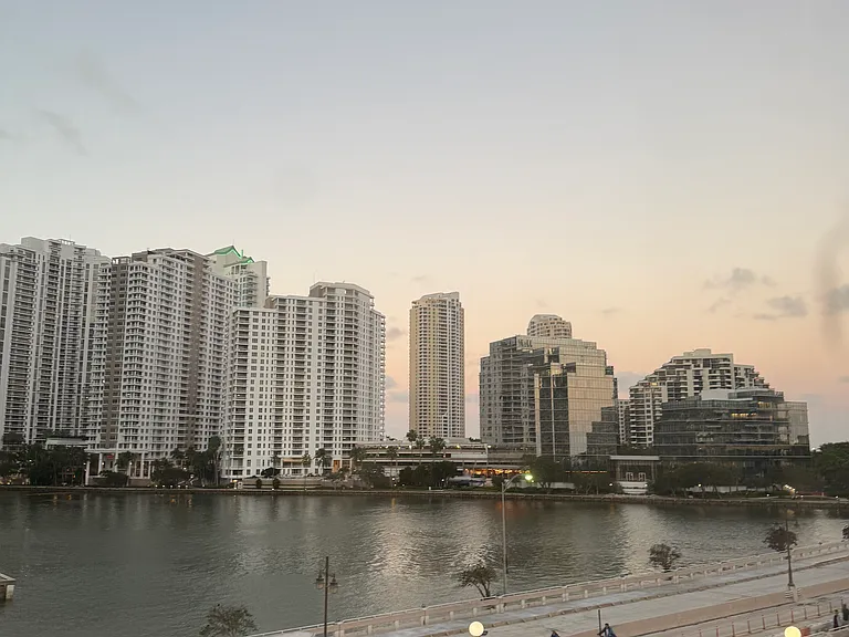 801 Brickell Bay Dr #470 — Photo 33