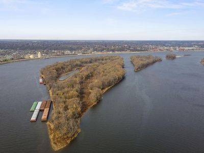 Towhead Is, Muscatine, IA, 52761