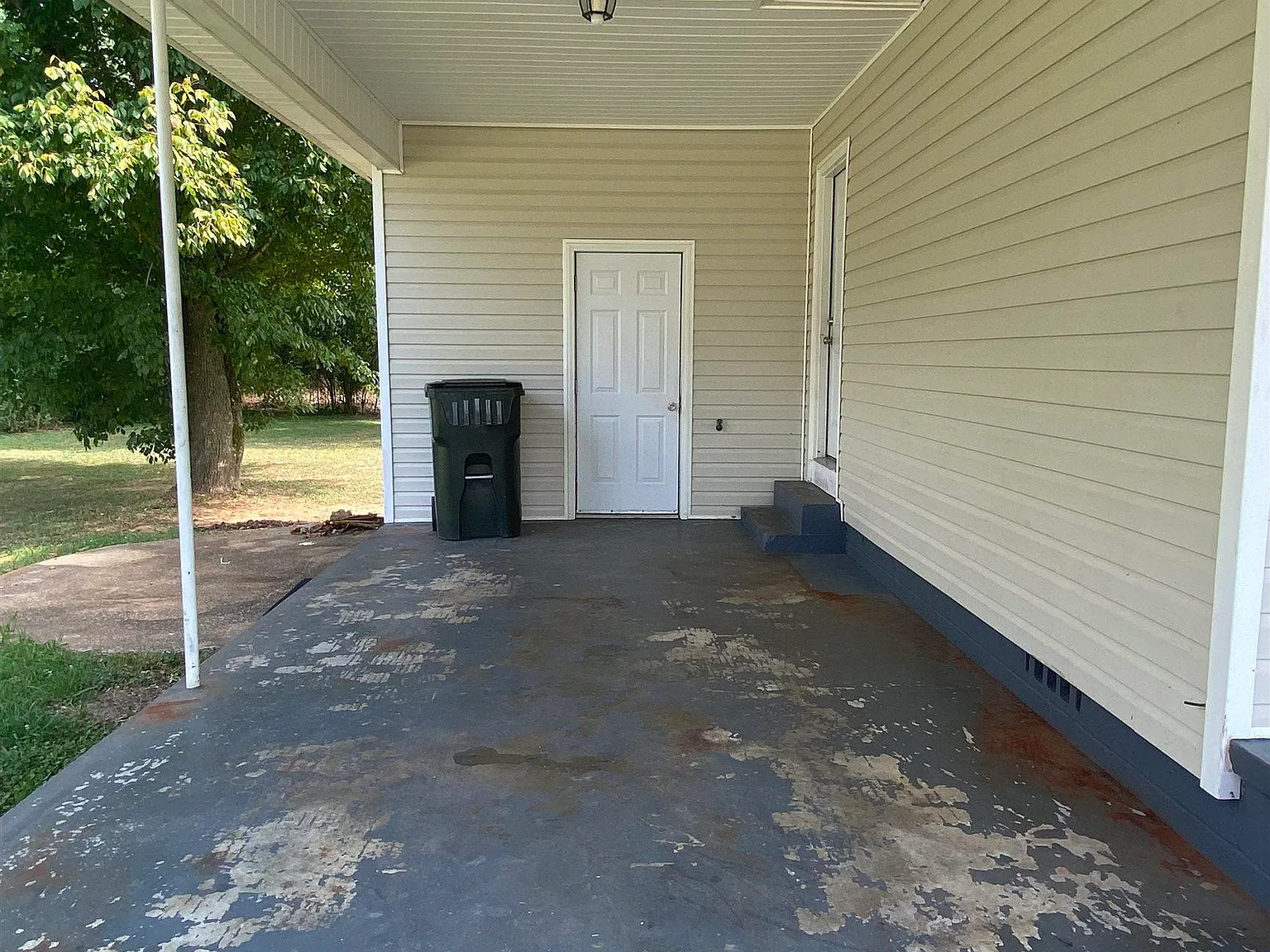 2 bed, 1.0 bath, 800 sqft, $1,100 — Photo 4