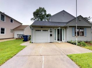 2943 S 53rd St, Milwaukee, WI 53219