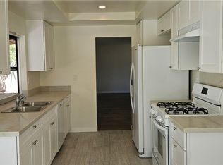 10139 Hanna Ave, Chatsworth, CA 91311