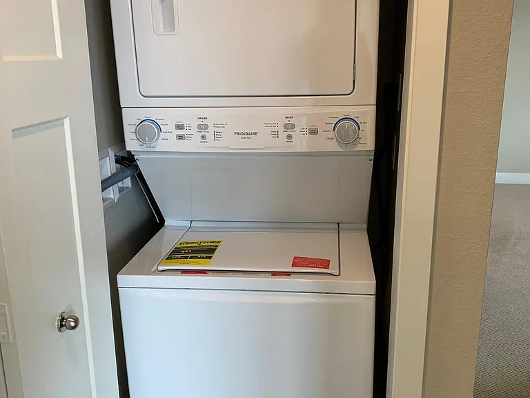 230 S Cherrywood Dr #103 — Photo 16