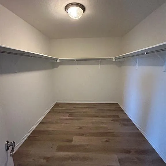 9001 Bird Brook Ln — Photo 23
