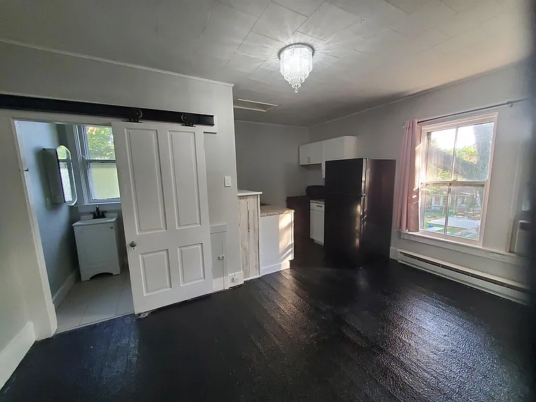 8370 E Main St #2 — Photo 9