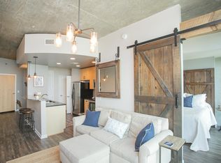 415 Church St APT 2811, Nashville, TN 37219