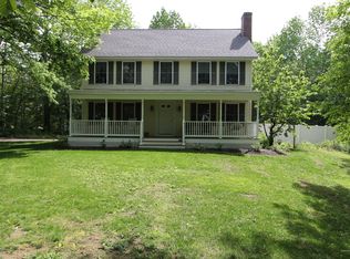 72 Academy Rd, Monmouth, ME 04259