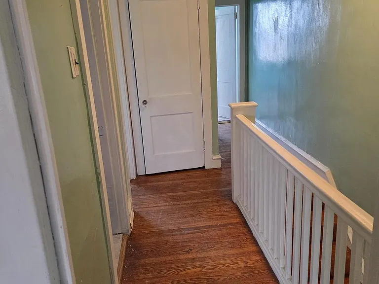 2014 S 68th St — Photo 5