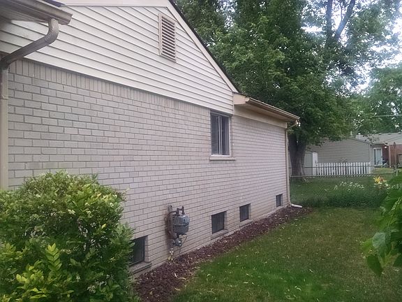 5th image of 38714 Mason St